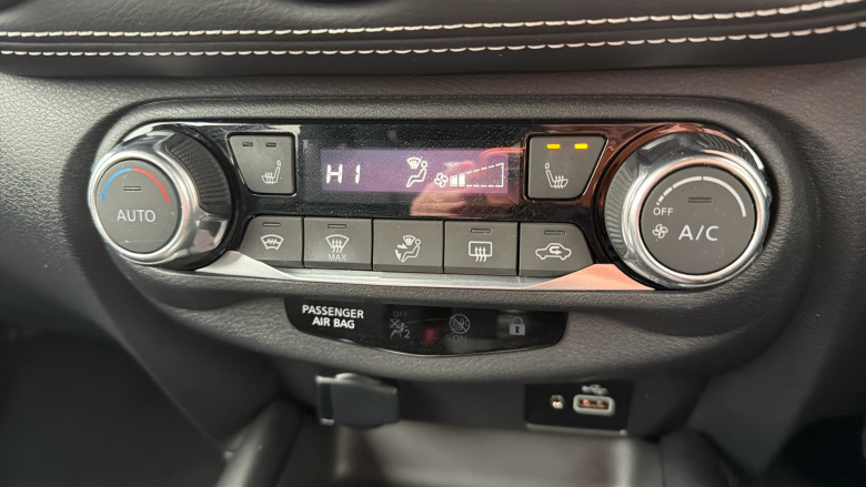 Nissan Juke 1.0 DiG-T 114 Tekna 5dr DCT Petrol Hatchback